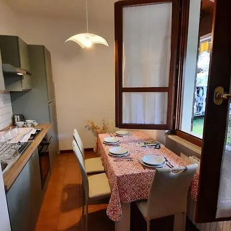 Apartament Elisa Holidays