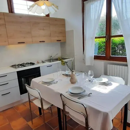 Apartment Elisa Holidays